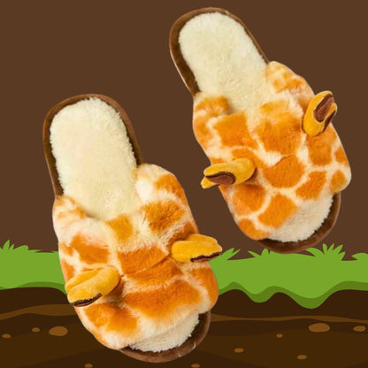 🦒 Cute Giraffe Slippers