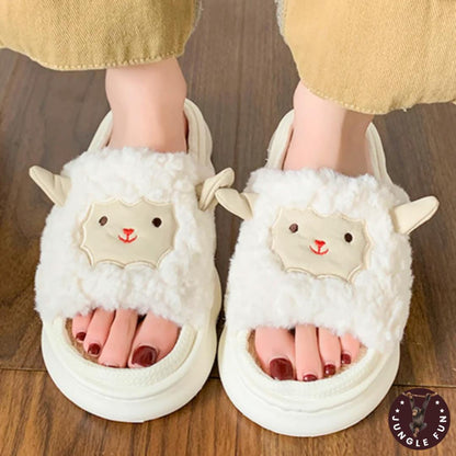 🐑 Cute Lamb Slippers