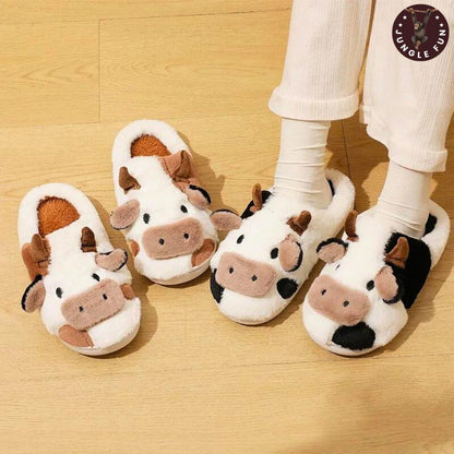 🐮 Cute Cow Slippers